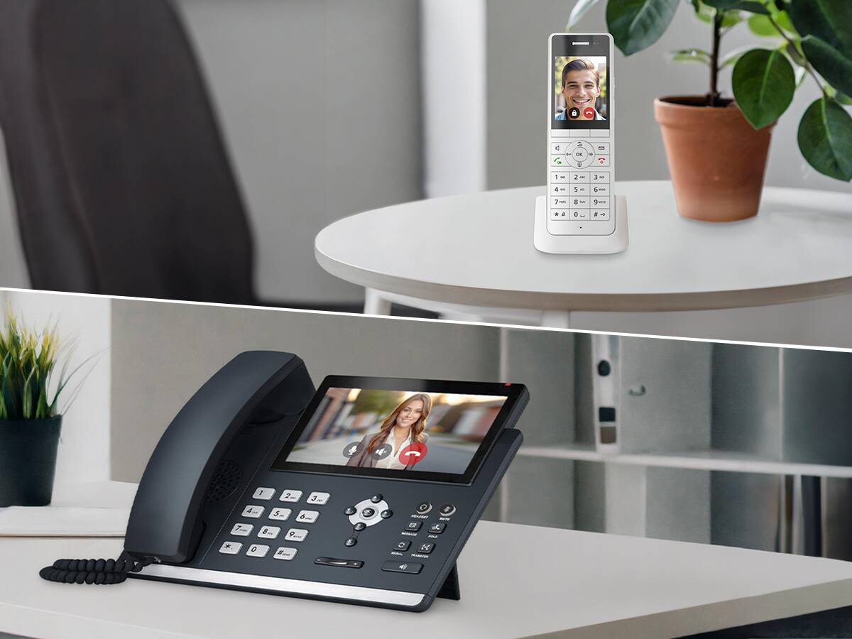 SIP Telefon auf Bürotisch und FRITZ-Fon auf einem kleinen Beistelltisch
