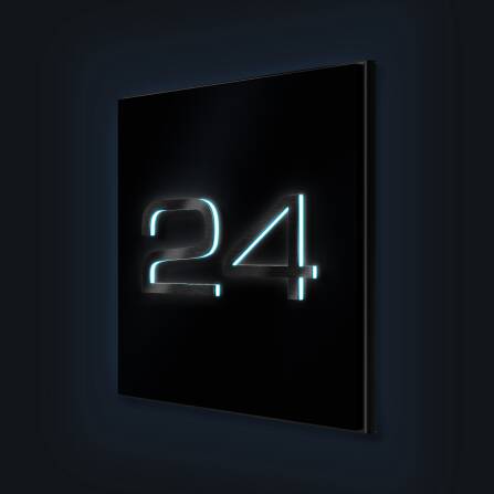 Hausnummernschild aus Edelstahl matt mit LED-Beleuchtung